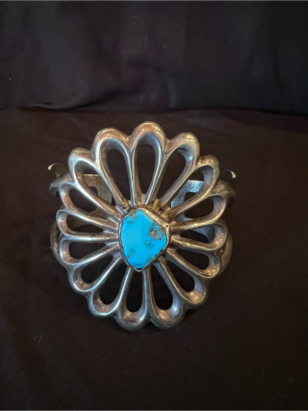 Vintage Navajo Kingman Turquoise Cuff